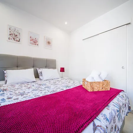 Korkyra Harbour ゲストハウス コルチュラ