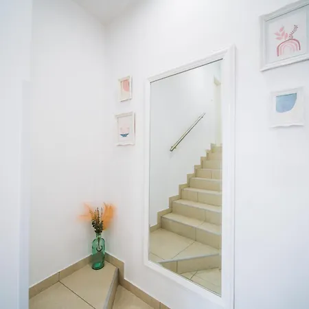 Korkyra Harbour ゲストハウス 4*