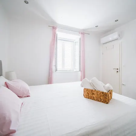 Guest house Korkyra Harbour