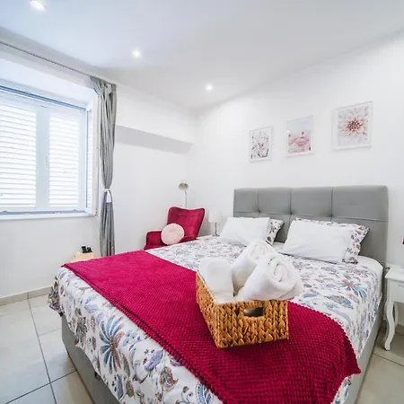 Gasthuis Korkyra Harbour