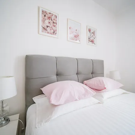 Korkyra Harbour Gasthuis Korčula