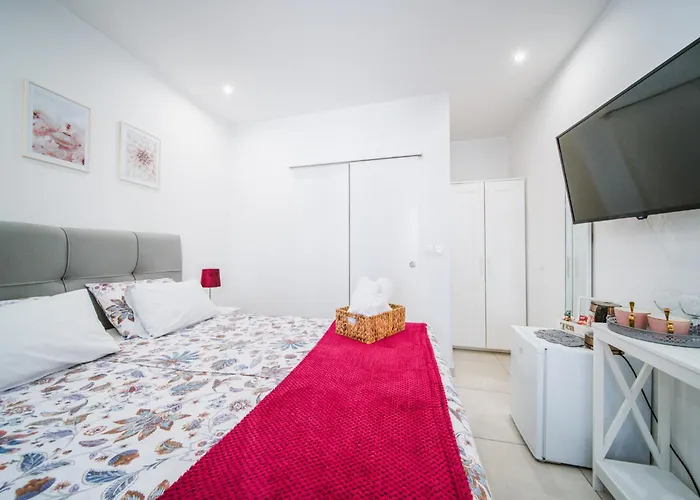 Pensjonat Korkyra Harbour 4*