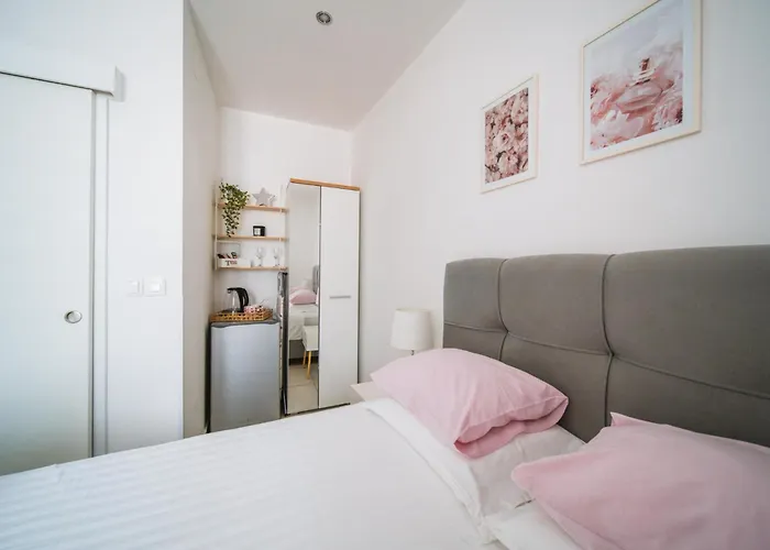 Korkyra Harbour Pensjonat 4*